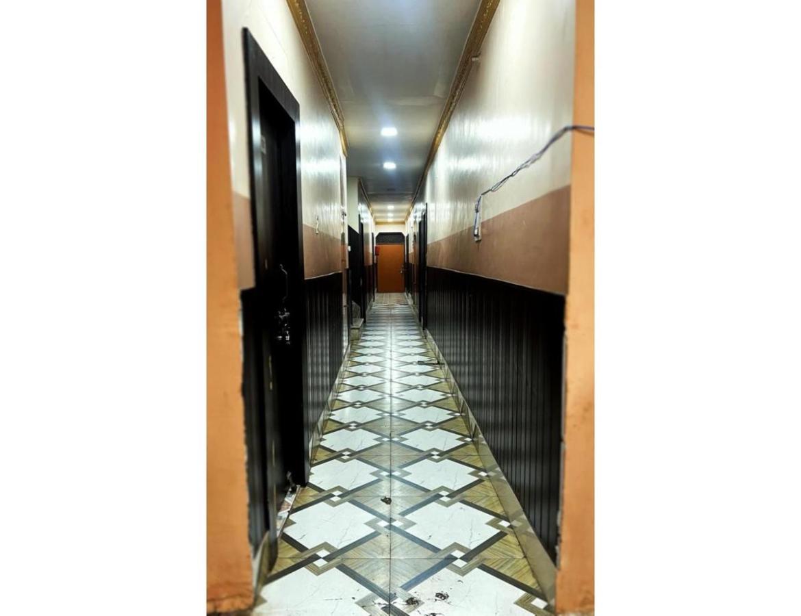Hotel Preeti,Lalitpur Exteriör bild